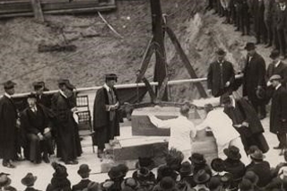 Dedication of the  Memorial Quadrangle construction site